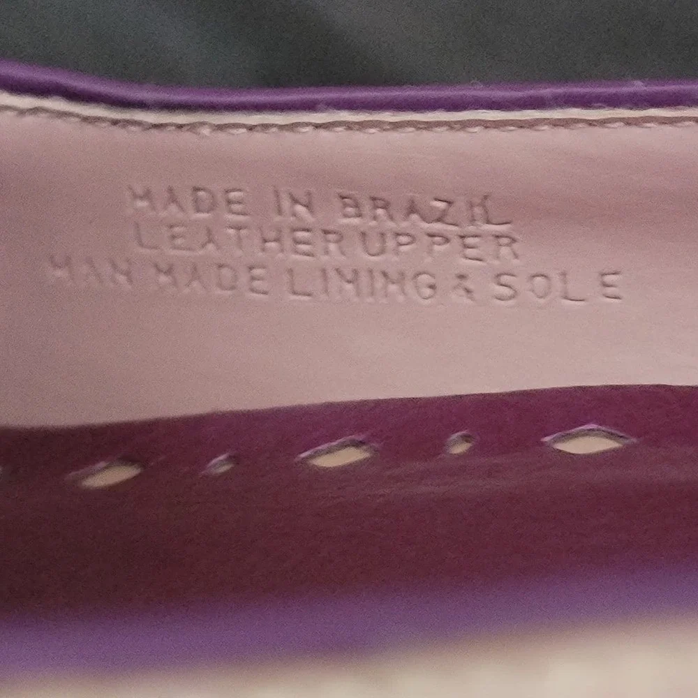 BCBGirls Lavender Pink Leather Loafer Pumps Silver Chain Heels Size 8B Brazil